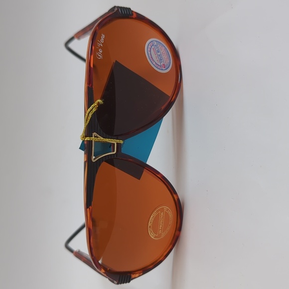 NWT True Vintage Sports Aviator Black & Tortoise frame w/"De'Vons" logo sunglass - Picture 2 of 5